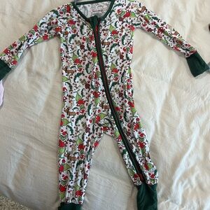 Bundle of Joy Grinch bamboo sleeper